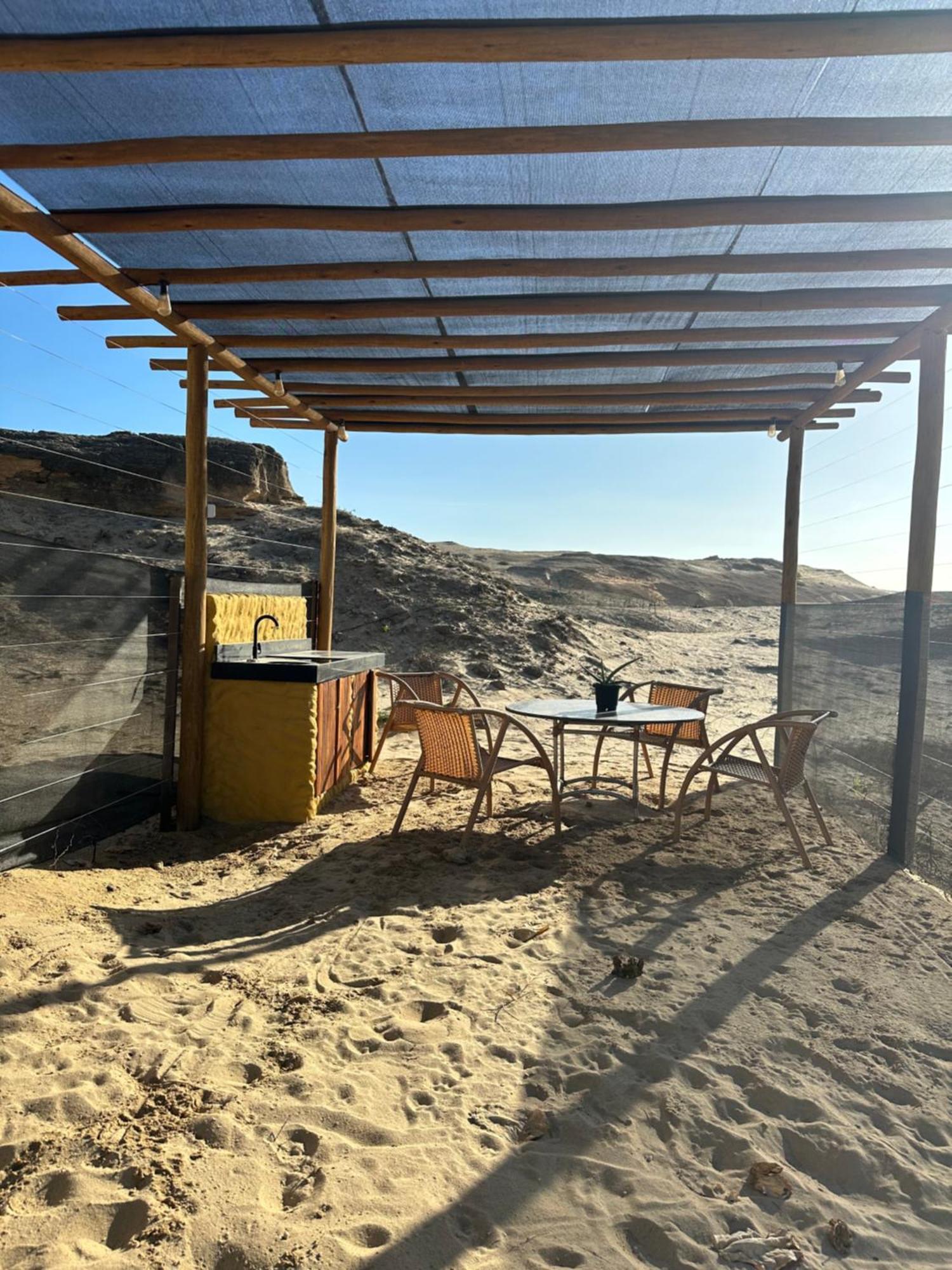 Bangalo Encantador Praia Da Baleia Itapipoca Exterior foto